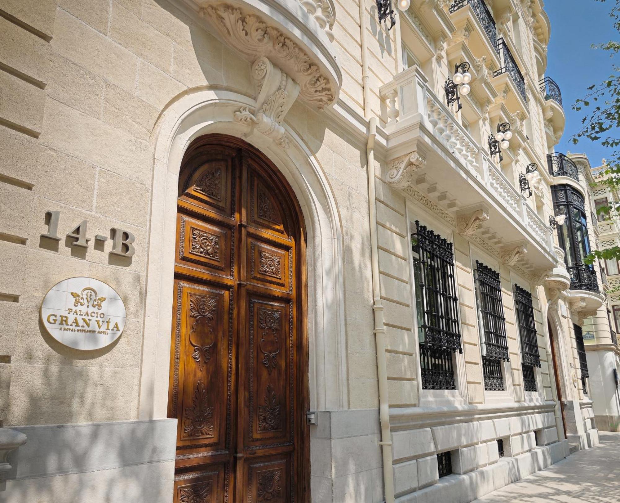 Palacio Gran Via, A Royal Hideaway Hotel Granada Exterior foto